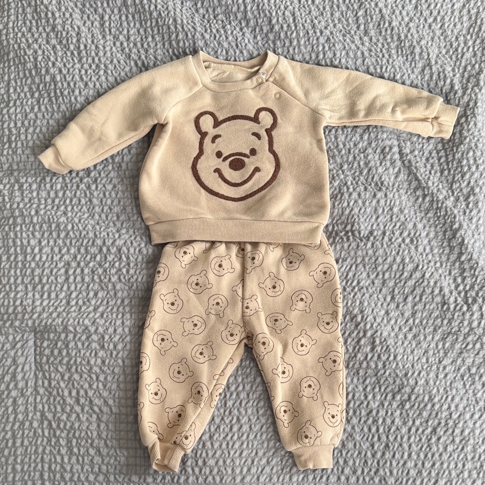 ⚠️Disney Sweater and Pants Set⚠️
